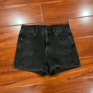 American eagle mom short
